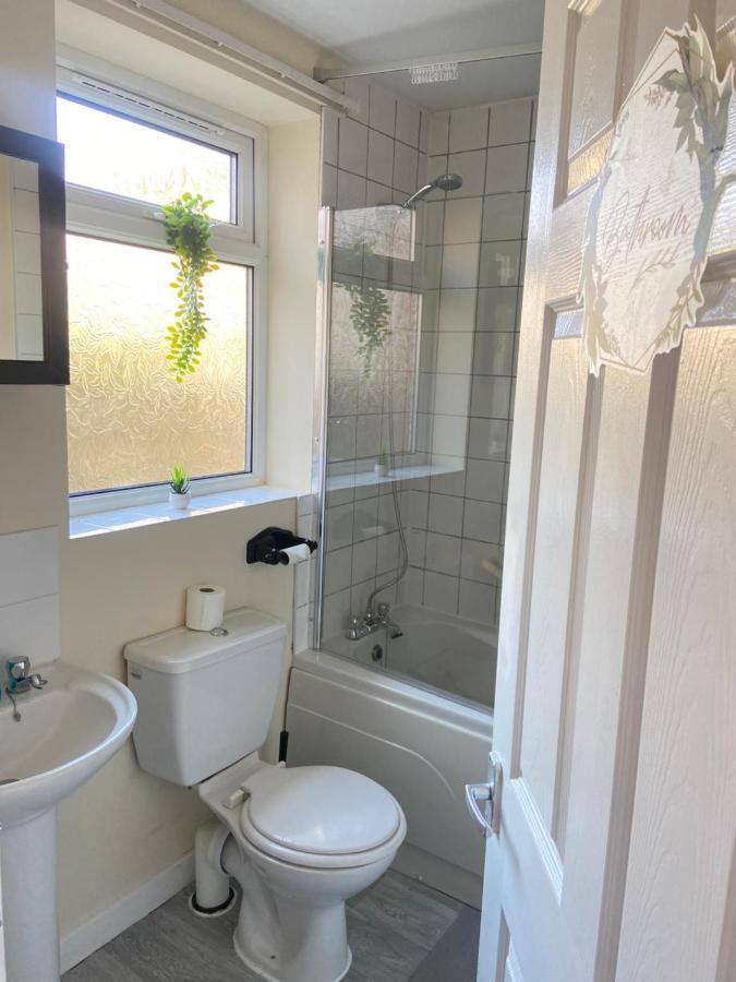 Kisobi Home Bedroom 1 Kingston upon Hull Ngoại thất bức ảnh